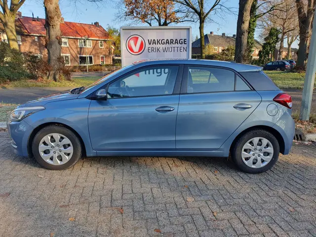 Hyundai i20 1.0 T-GDI Comfort 2018 Benzine 4