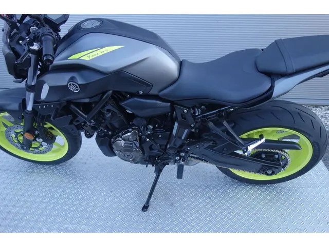 Yamaha MT 07 ABS 2018 Benzine 17