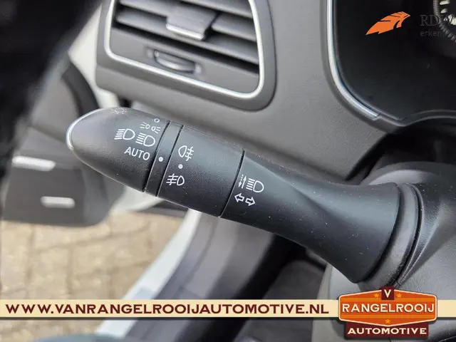 Renault Mégane Estate 1.3 TCe Bose 2019 Benzine 36