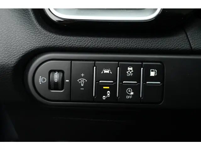 Kia cee'd 1.6 GDI PHEV DynamicLine 2020 Hybride Benzine 29
