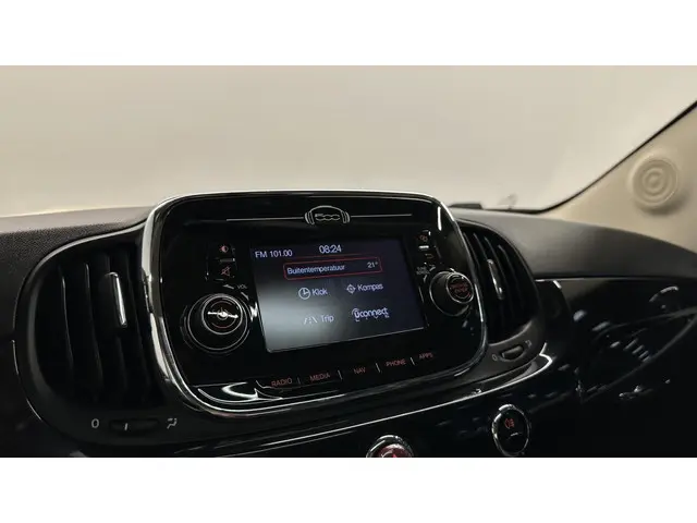 Fiat 500 0.9 TwinAir Turbo Holiday Edition 2016 Benzine 28