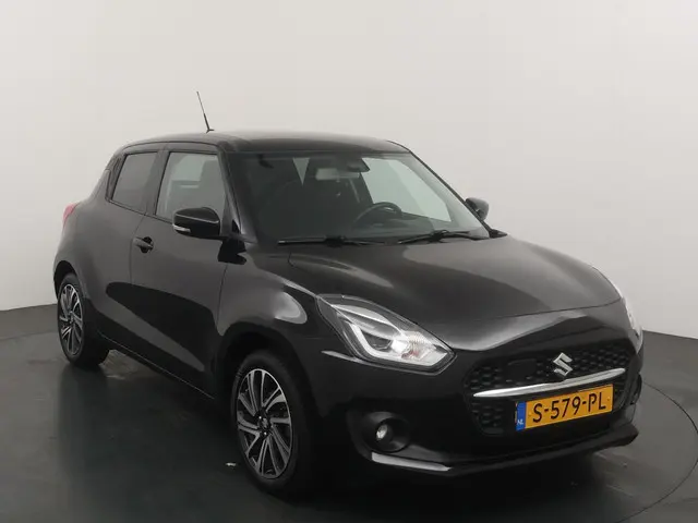 Suzuki Swift 1.2 Style Smart Hybrid 2023 Benzine 7
