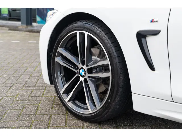 BMW 4 Serie Gran Coupé 418i Executive 2019 Benzine 10