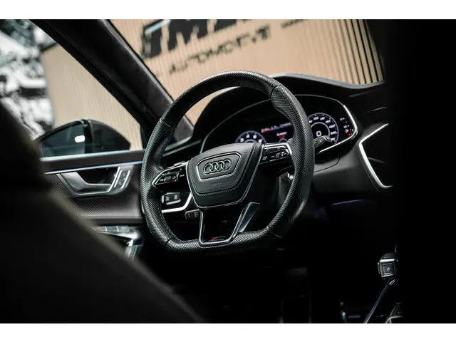 Audi RS6 Avant RS6 TFSI quattro 2020 Benzine 33