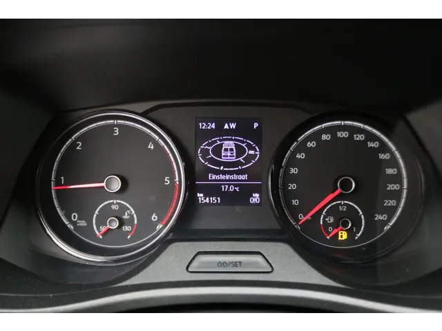 Volkswagen Transporter 2.0 TDI L1H1 Automaat 2020 Diesel 4