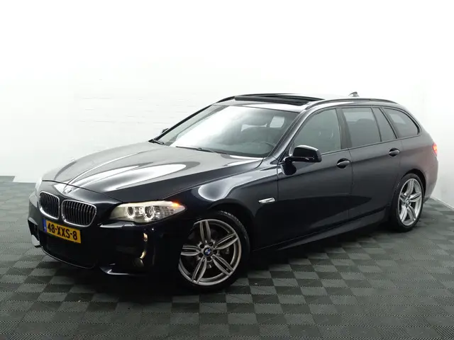 BMW 5 Serie Touring 520i 184Pk M Sport Aut- 2012 Benzine 4