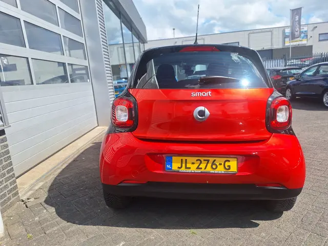 Smart Forfour 1.0 Pure/Airco*Cv*Elek ramen Enz* 2016 Benzine 9
