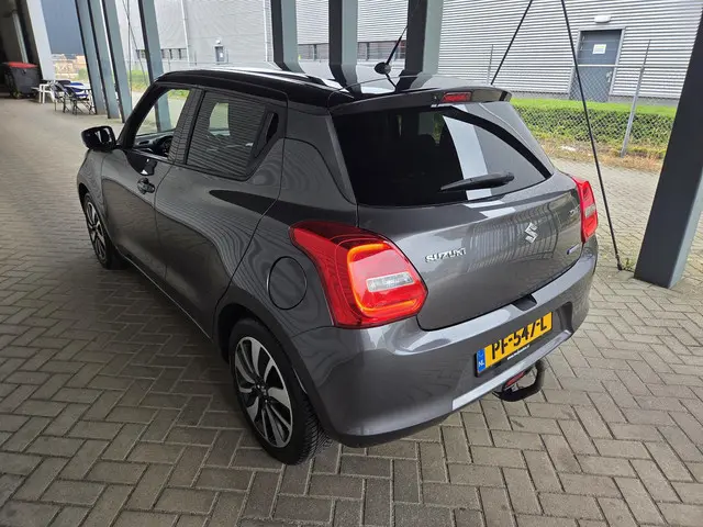 Suzuki Swift 1.2 Stijl Smart Hybrid 2017 Benzine 13