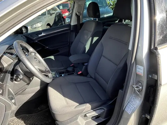 Volkswagen Golf 1.4 TSi DSG Highline 2017 Benzine 21