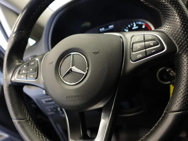 Mercedes-Benz Vito 114 CDI Lang Automaat 2023 Diesel 35