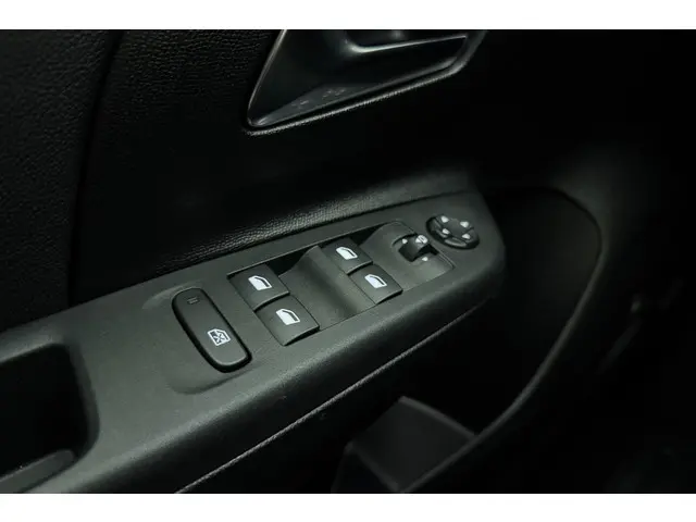 Opel Corsa 145 pk Turbo Hybrid GS 2025 Hybride Benzine 17