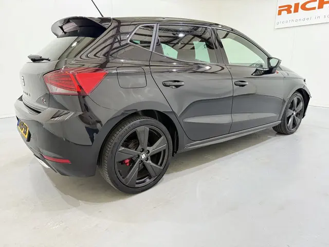 SEAT Ibiza 1.0 TSI FR Business Intense Aut 2020 Benzine 6