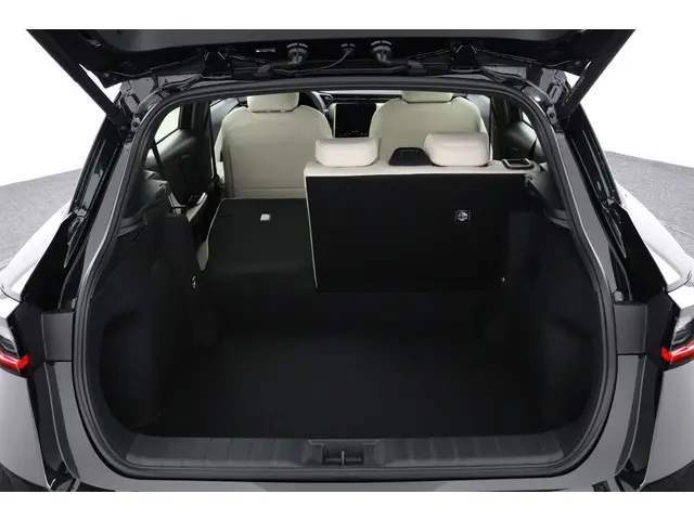 Lexus LBX Elegant 2WD 2026 Hybride Benzine 24