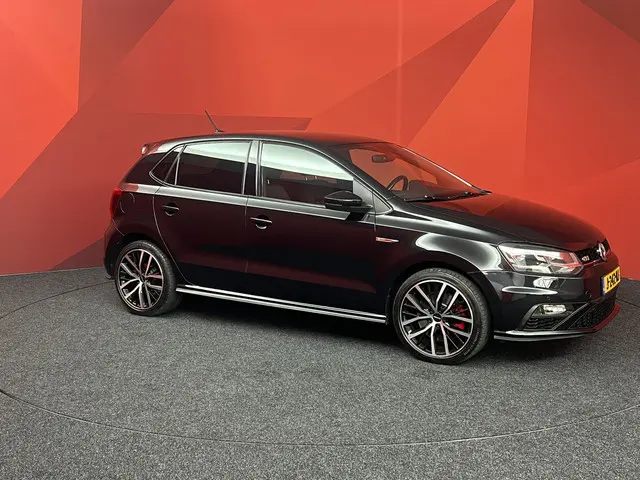 Volkswagen Polo 1.8 TSI GTI 2015 Benzine 21