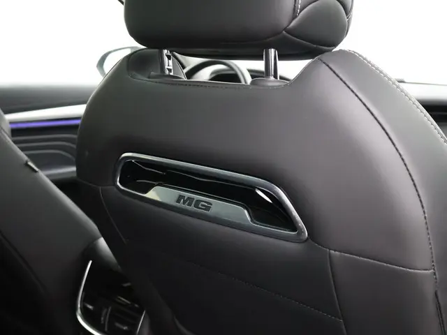 MG Marvel R LUXURY 70 kWh *BTW* 2022 Elektrisch 18