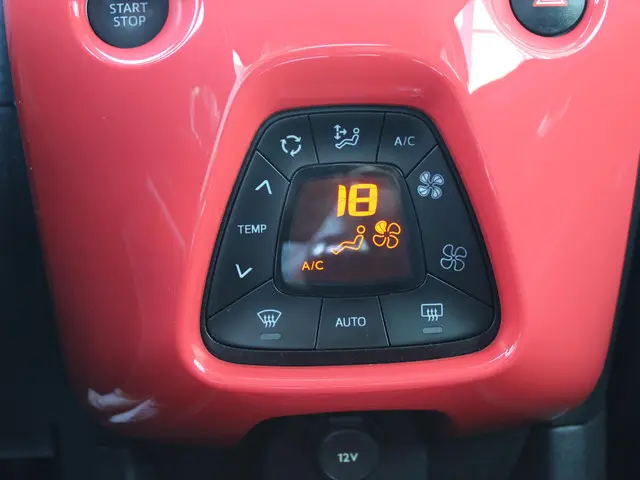 Citroën C1 1.2 PureTech Shine 2015 Benzine 17