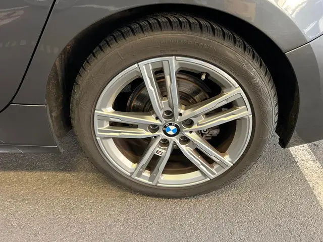 BMW 1 Serie 118i Business Edition Plus 2021 Benzine 15