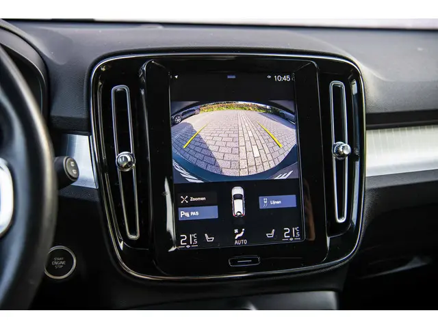 Volvo XC40 1.5 T2 Momentum 2020 Benzine 18