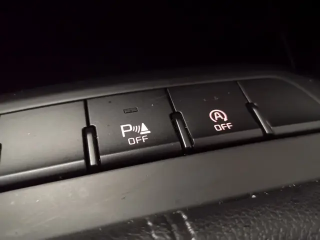 Kia Stonic 1.0 T-GDi DynamicLine 2019 Benzine 24