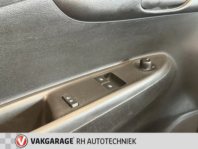 Opel KARL 1.0 ecoFLEX Edition 2018 Benzine 17