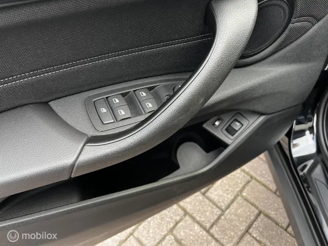 BMW X2 xDrive25e High Executive 2023 Hybride Benzine 17