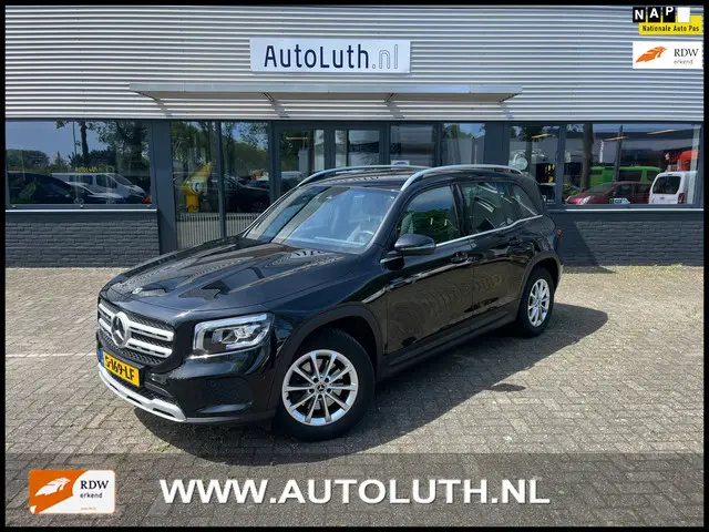 Mercedes-Benz GLB 180 Business Line 2023 Benzine
