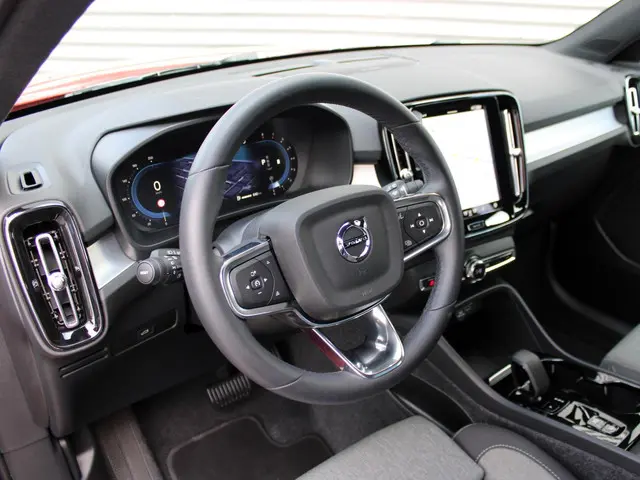 Volvo XC40 2.0 B4 Plus Dark 2024 Benzine 11