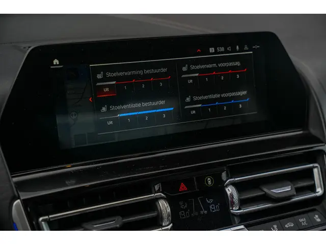 BMW 8 Serie M850i xDrive High Executive 2018 Benzine 18