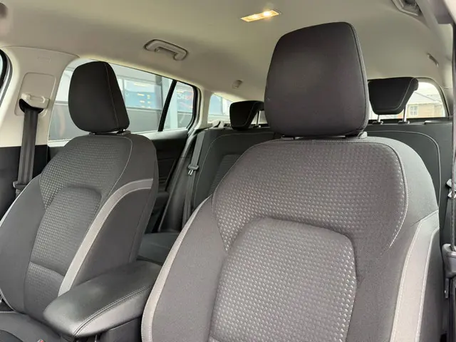 Ford Focus 1.5 EcoBlue Navi PDC EURO-6 2019 Diesel 8