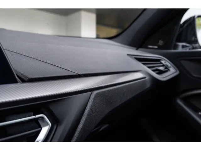 BMW 1 Serie 5-deurs 118i 2024 Benzine 25