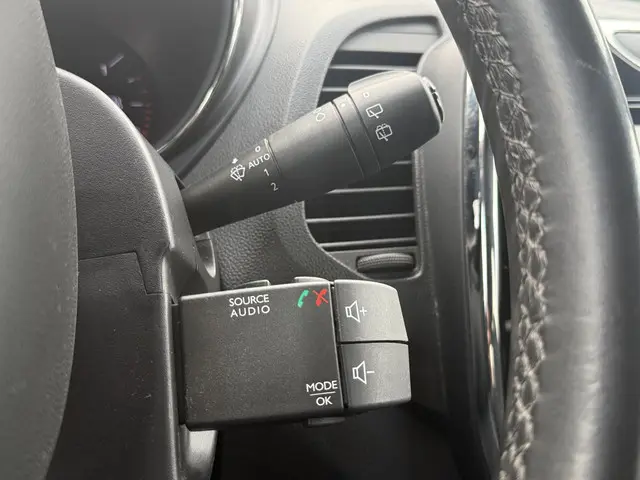 Renault Captur 1.2 TCe Dynamique 2016 Benzine 28