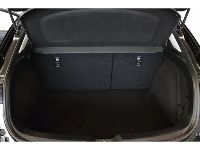 Mazda 3 2.0 TS+ *Navigatie/Clima/Cruise* 2015 Benzine 11