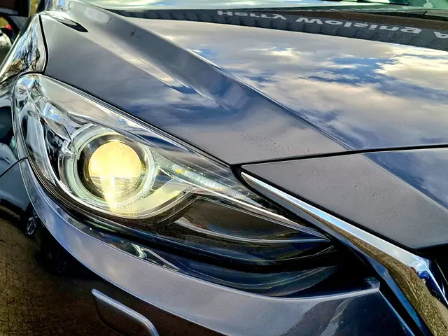 Mazda 3 2.0 GT-M Head Up Navi Pdc Clima 2015 Benzine 21