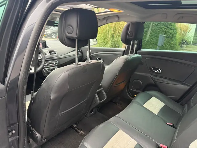 Renault Mégane Estate 1.2 TCe Bose/Pano 2012 Benzine 8