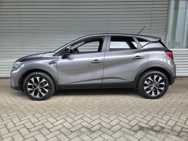 Renault Captur 1.0 TCe 90 Intens 2024 Benzine 3