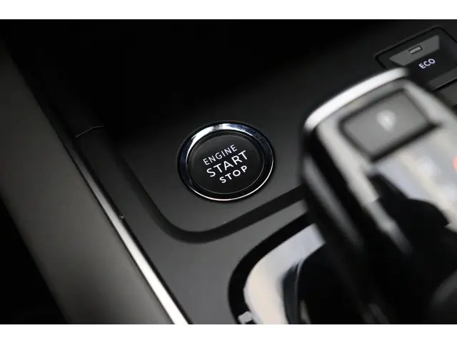 Citroën C5 Aircross 1.6 PureTech Shine 2020 Benzine 30