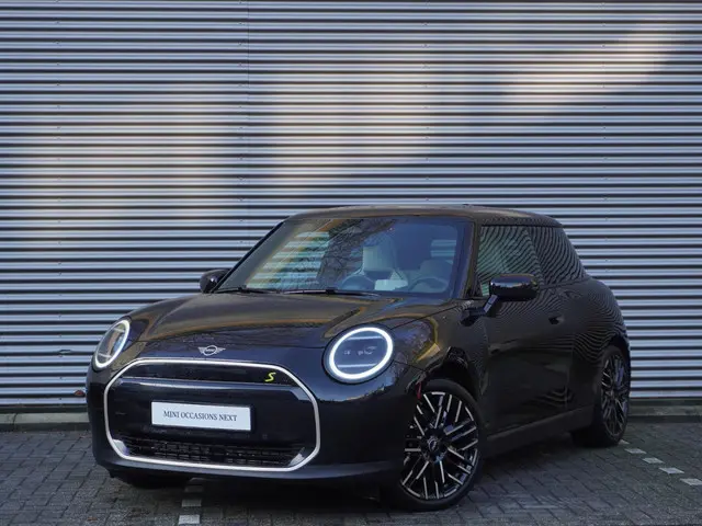 MINI Electric 3-deurs Cooper SE 2024 Elektrisch 34