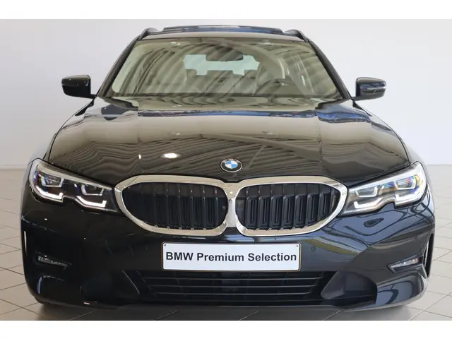 BMW 3 Serie Touring 320i 2020 Benzine 4