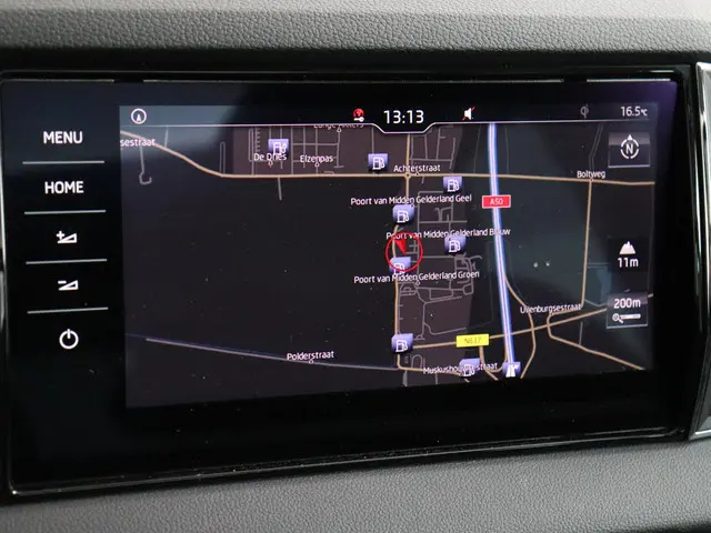 Škoda Karoq 1.0 TSI Style Business 2019 Benzine 11