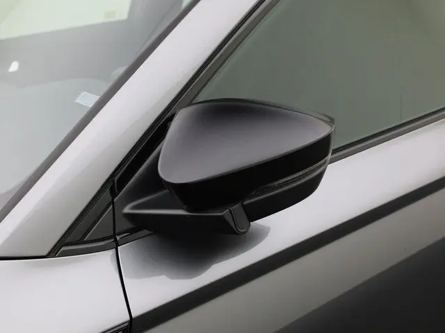 Škoda Karoq 1.5TSI/150PK ACT Sportline DSG 2025 Benzine 35