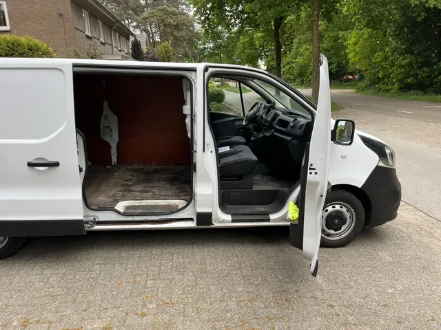 Opel Vivaro BI-TURBO L2 2017 Diesel 6