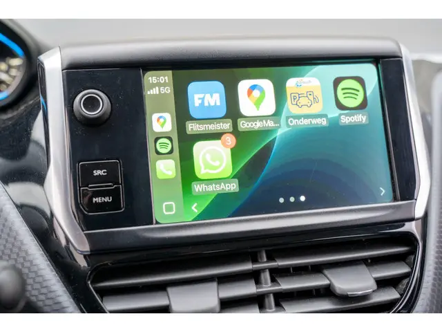 Peugeot 2008 1.2 PureTech Allure 2017 Benzine 36