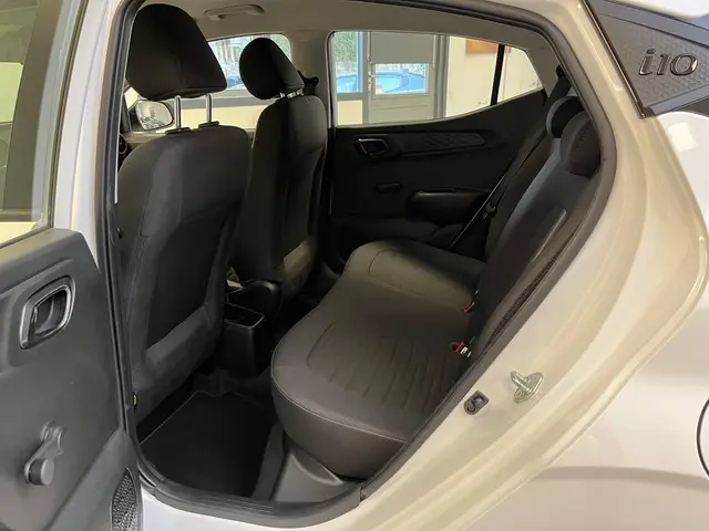 Hyundai i10 1.0 Comfort 2023 Benzine 17