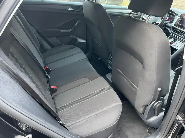 Volkswagen T-Roc 1.5 TSI Style Automaat 2023 Benzine 12