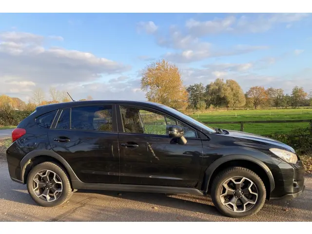 Subaru XV 2.0D Luxury AWD 2015 Diesel 6