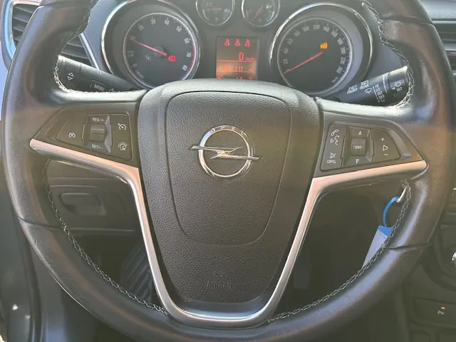 Opel Mokka 1.4 T Cosmo / Trekaak/ Camera/ Navi 2015 Benzine 12