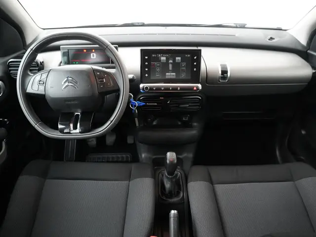 Citroën C4 Cactus 1.2 PureTech Business 2017 Benzine 12