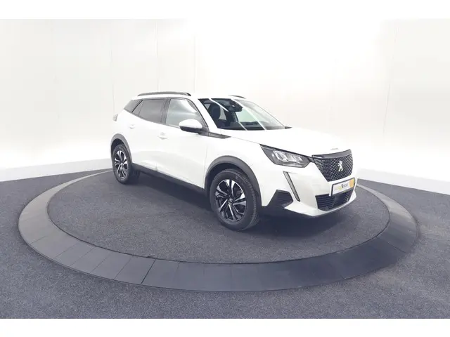 Peugeot 2008 PureTech 130 Allure 2020 Benzine 72