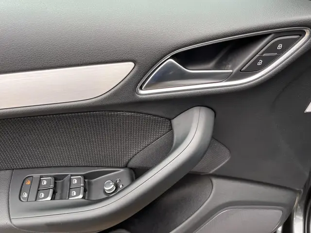 Audi Q3 1.4 TFSI CoD Sport Advance Sport 2018 Benzine 13