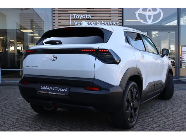 Toyota Urban Cruiser Executive 61 kWh, 2026 Elektrisch 8